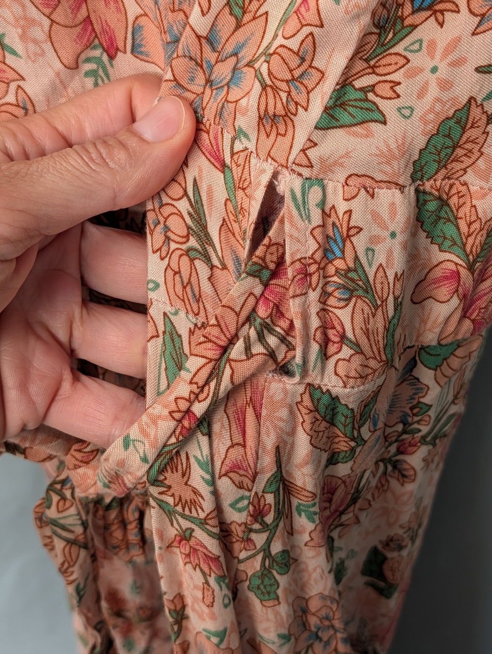 Bohemian Peach Floral Wrap And Tie Maxi Dress with Contrasting Border Size L - Picture 16 of 16